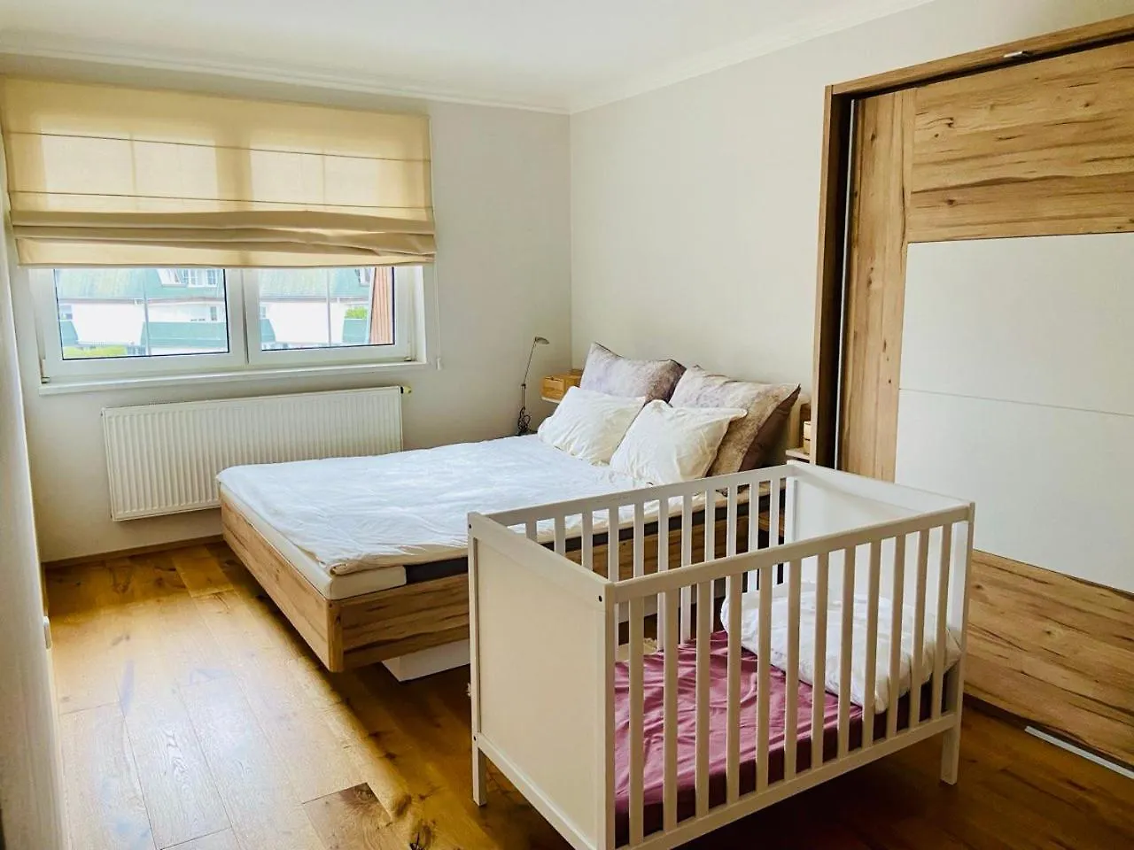 Light & Wood Design - 89 M2 Apartment In Prague 0*,