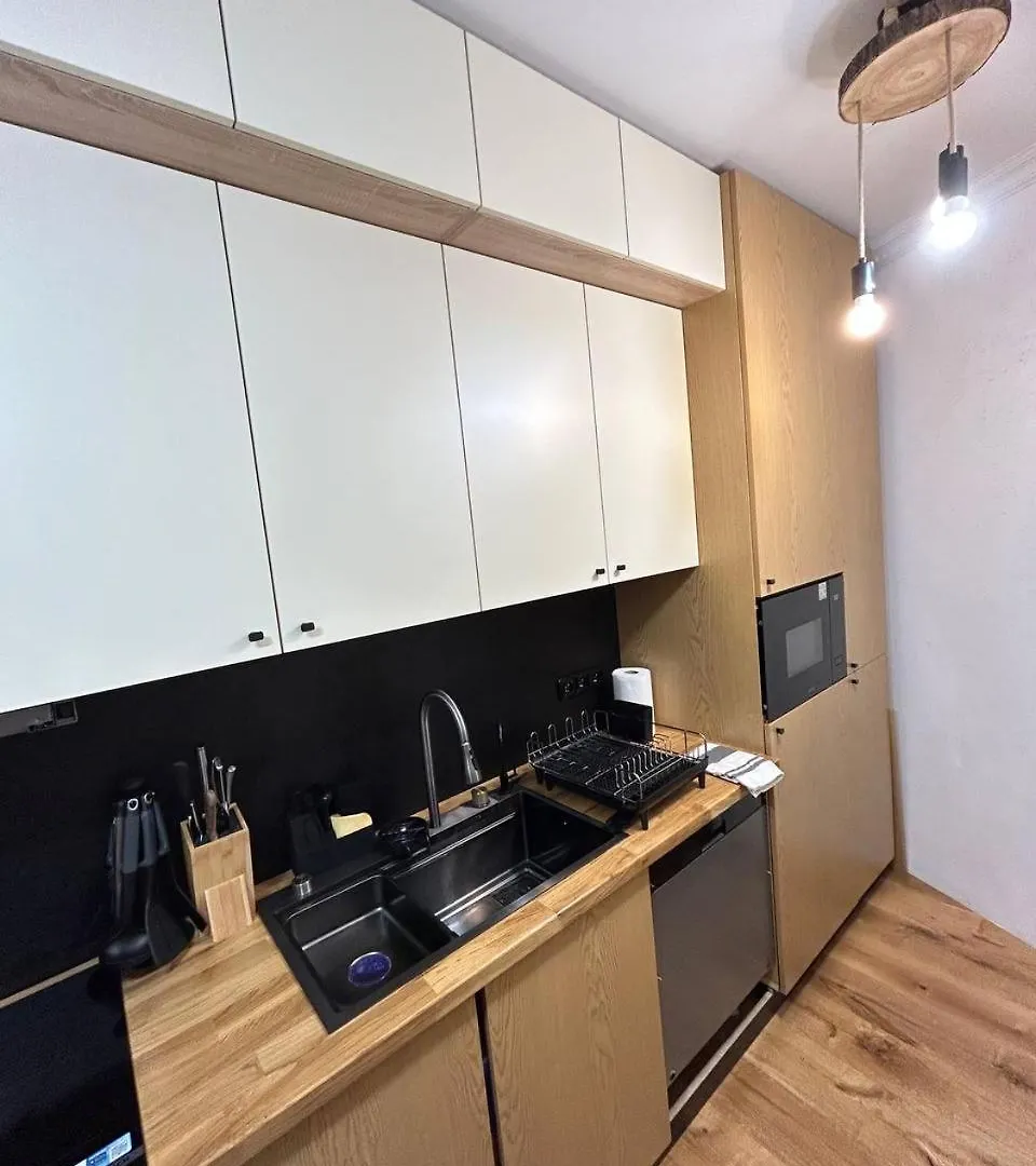 Light & Wood Design - 89 M2 Apartment In Prague
